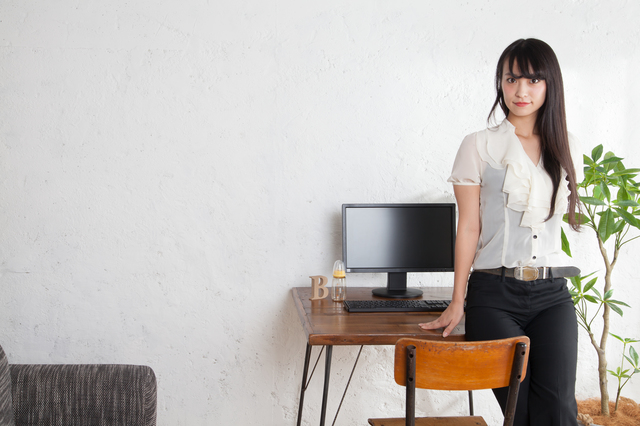 パソコンと女性